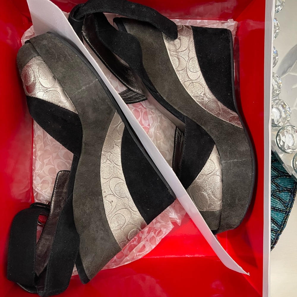 Coach size 6.5 wedges